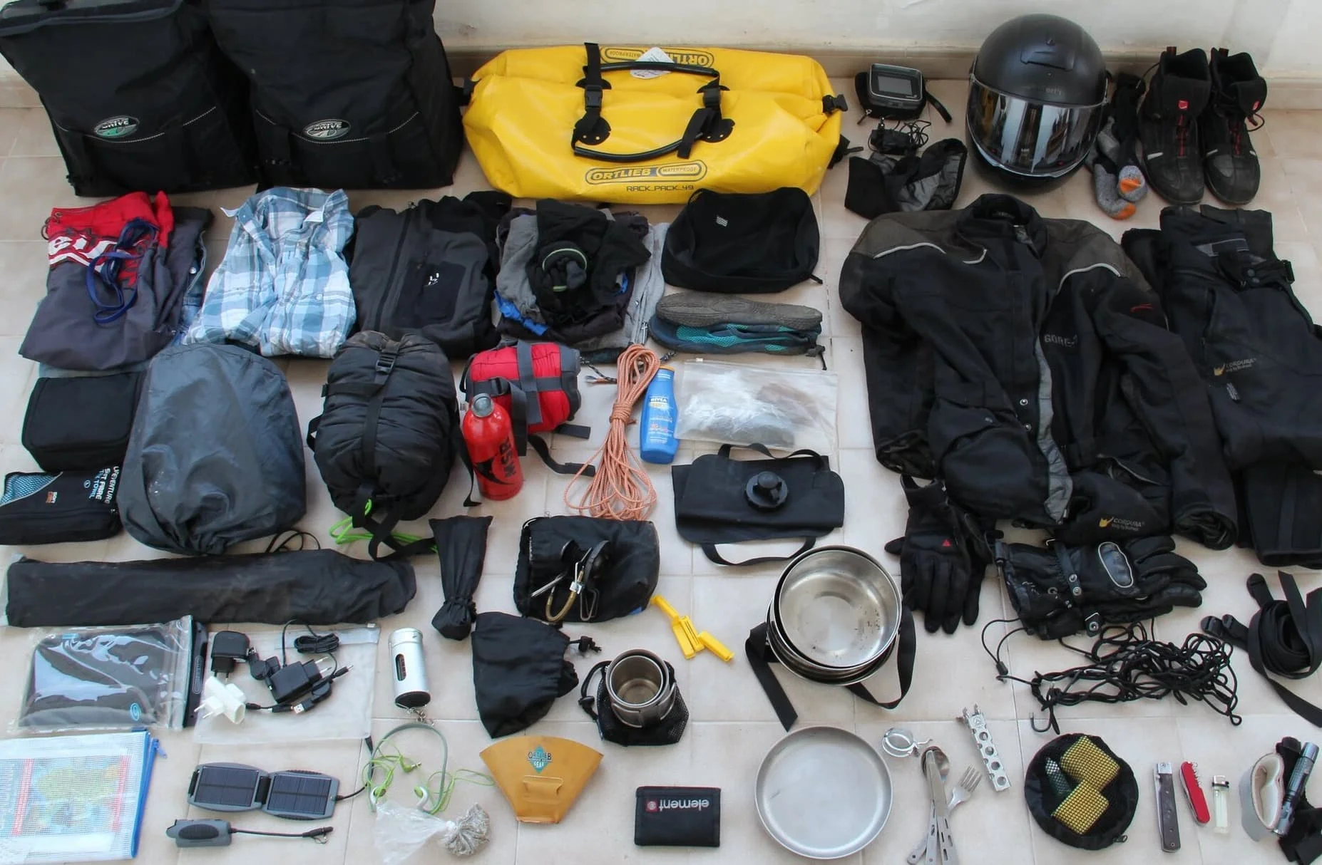 Different Sets of Gear to Have on Your Outdoor Expeditions