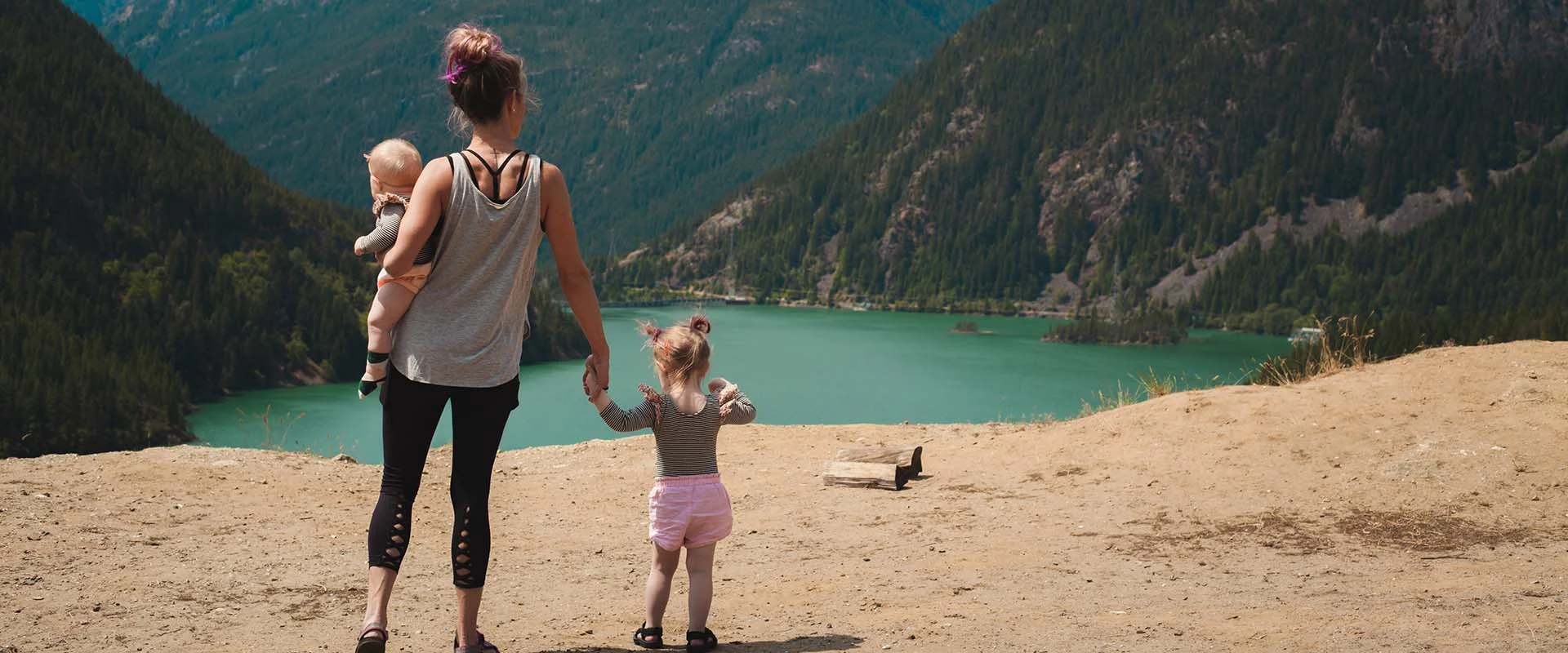 Ultimate Guide for Traveling in 2022 with Your Family